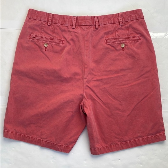 Peter Millar Faded Wash Red Flat Front Shorts Versatile Summer Essential Size 38 - Picture 8 of 9